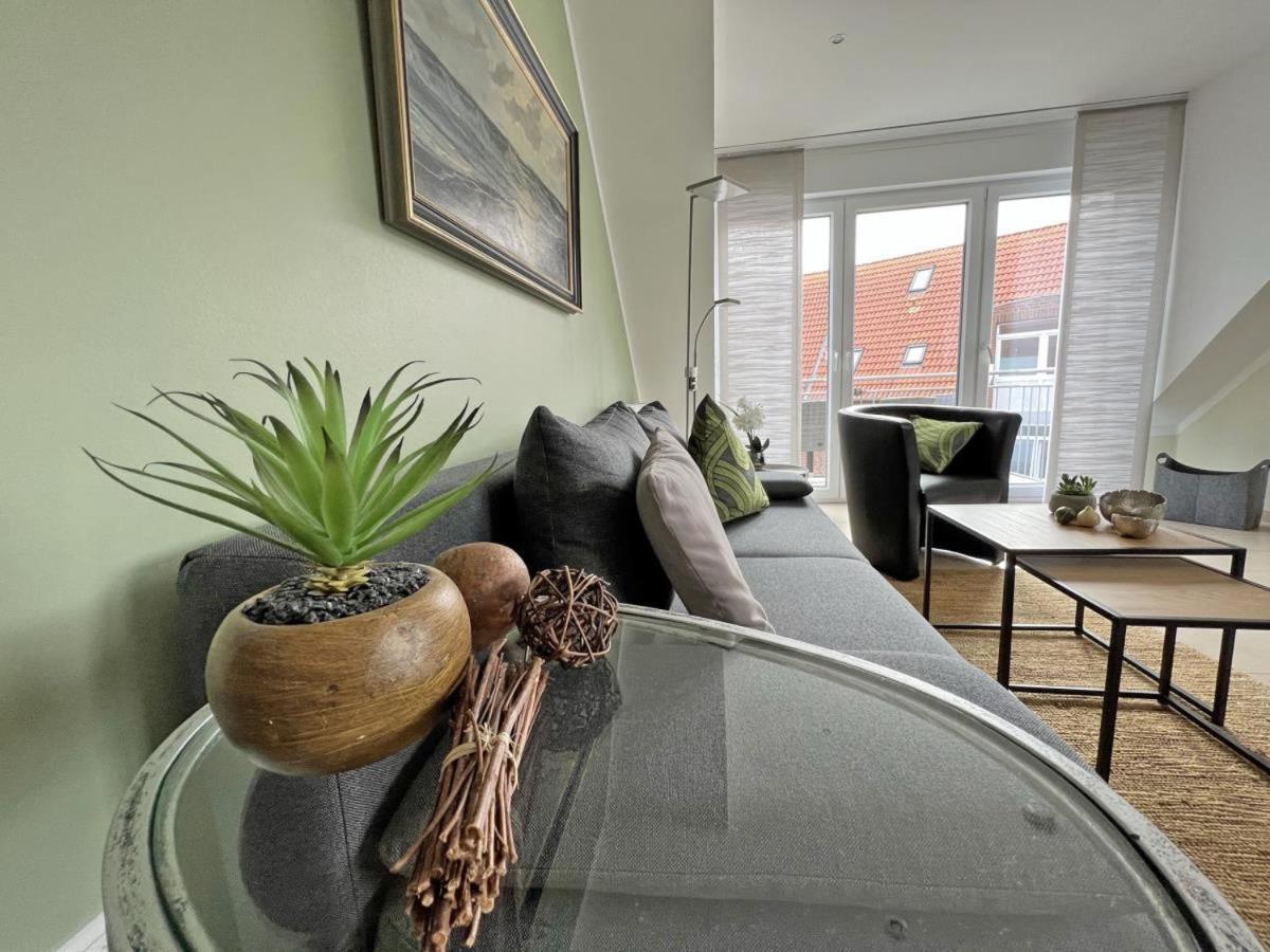 Ferienwohnung Hafenblick - Wunderbare Erholung Am Hafen Norddeich  Exterior foto
